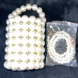 Brand New Pearl Purse w/Pink Insert. Purse can be used with or without insert.